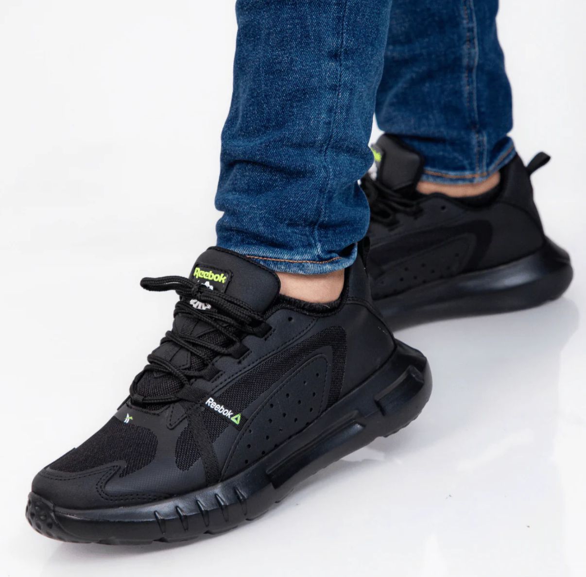 TENIS  REEBOK SUELA ULTRALIVIANA